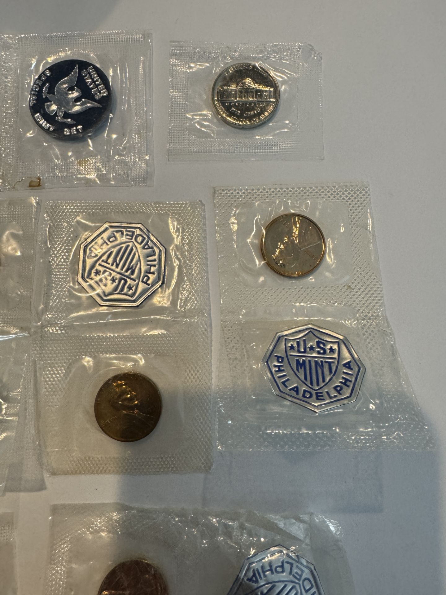 LOT OF UNCIRCULATED COINS IN PLASTIC - Image 3 of 4