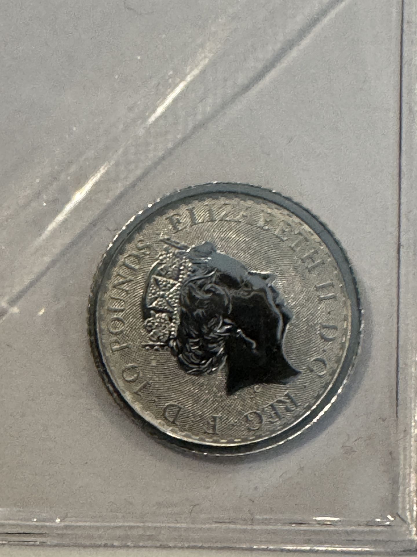 2021 £10 Great Britain 1/10 oz .9995 Fine Platinum Britannia Coin BU . In Case - Image 2 of 2