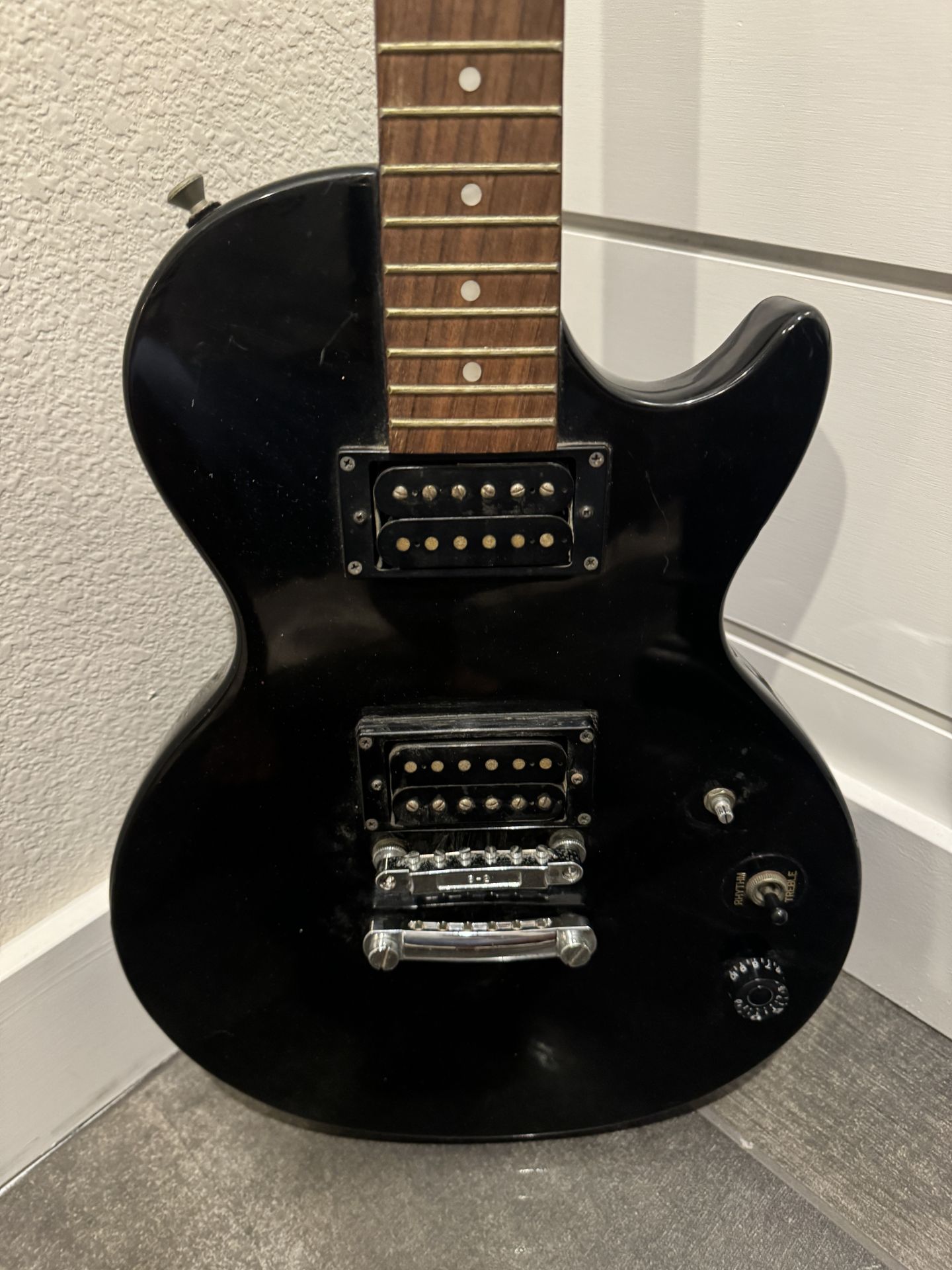 GIBSON SPECIAL MODEL EPIPHONE ELECTRIC GUITAR - Image 3 of 3