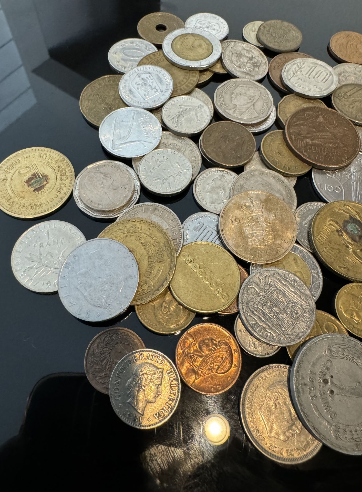 LOT OF COIN COLLECTION - Image 4 of 4