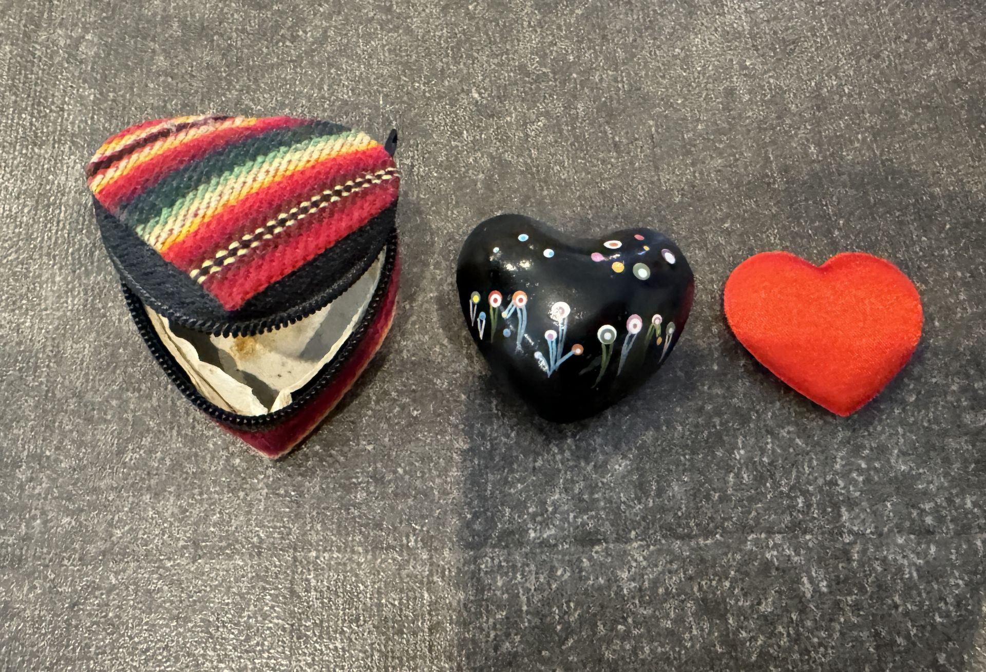 SMALL HEART POCKET BOX WITH HAND PAINTED HEART THAT CHIMES THAT FITS INSIDE