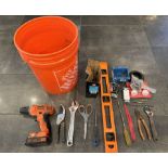 LOT OF TOOLS / HARDWARE ITEMS