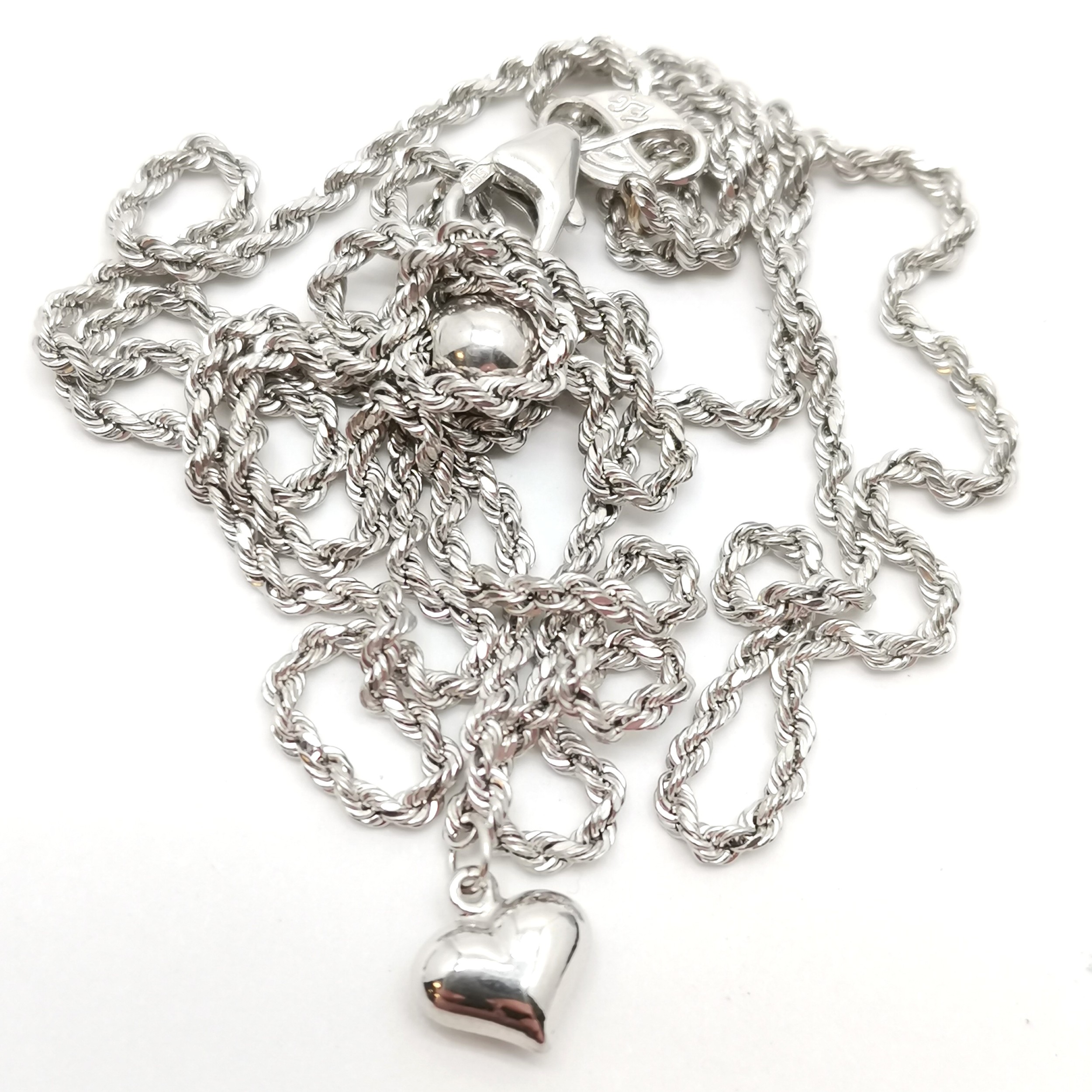 Bolivia 14ct white gold chain with heart pendant detail - 48cm + 11cm drop & 3.2g - Image 2 of 4