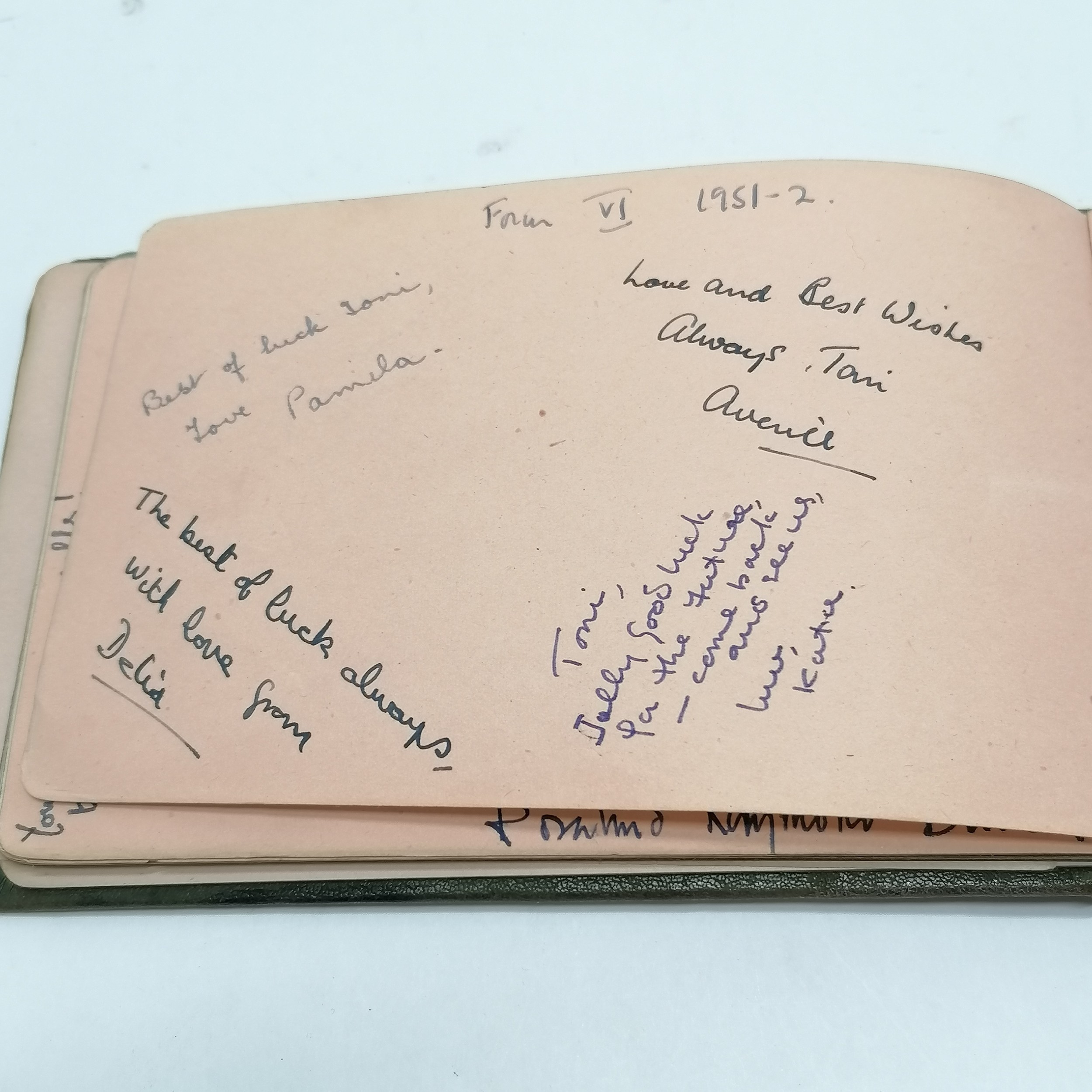 Vintage Autograph book with many signatures inc Peter Cushing, David Lean, Martha Raye, Gertrude - Image 5 of 33