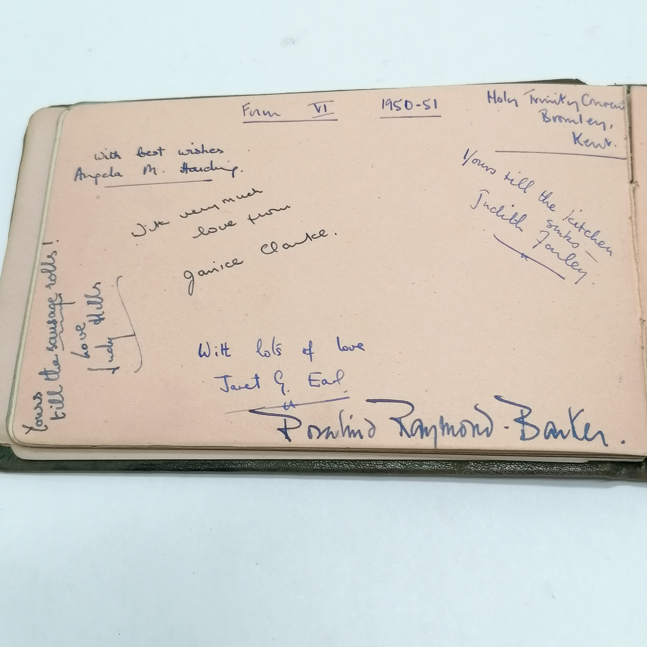 Vintage Autograph book with many signatures inc Peter Cushing, David Lean, Martha Raye, Gertrude - Image 7 of 33