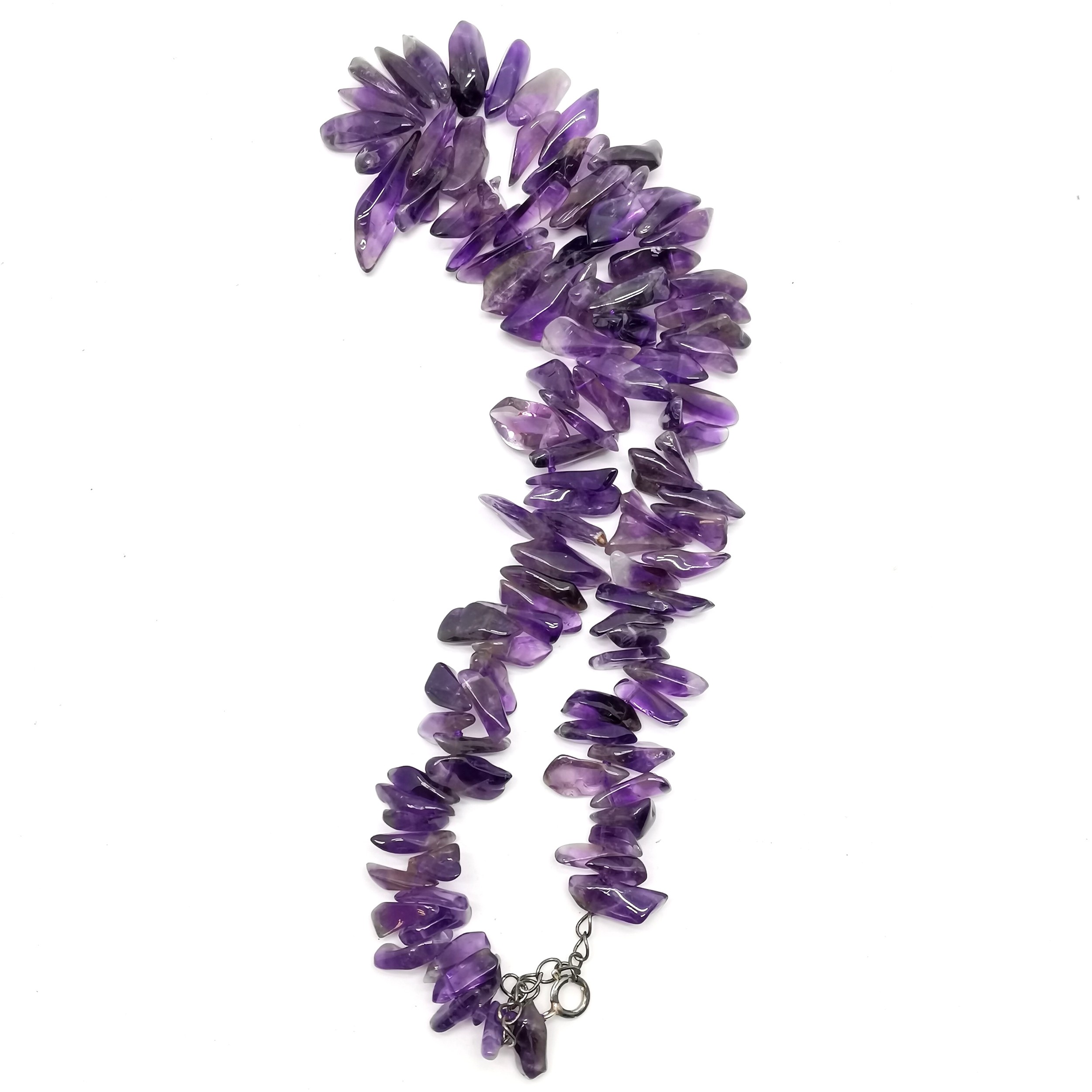 Double strand of turquoise beads with silver and hardstone clasp (48cm), amethyst necklace, - Image 2 of 4