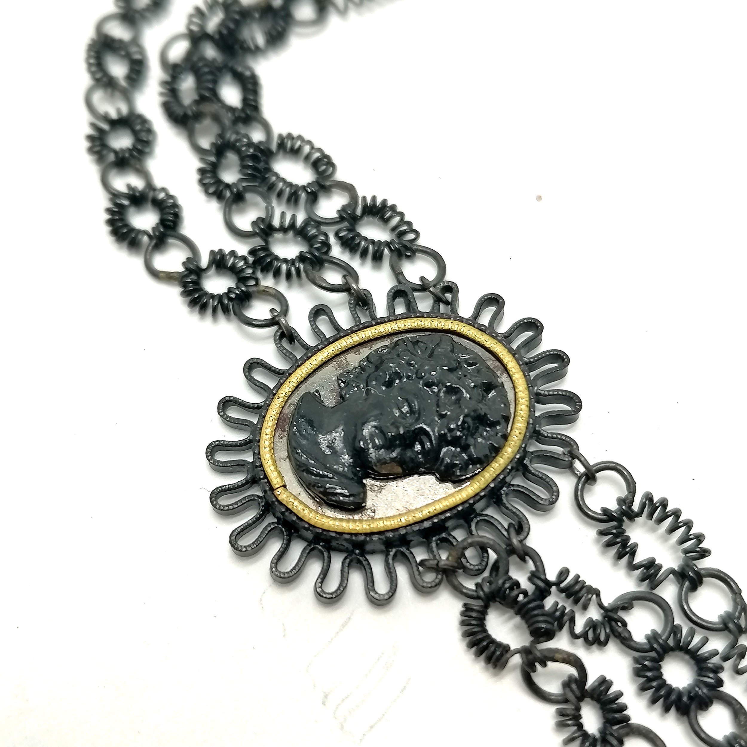 Antique Georgian Grand Tour japanned steel cameo panelled necklace with triple strand design in - Image 4 of 9
