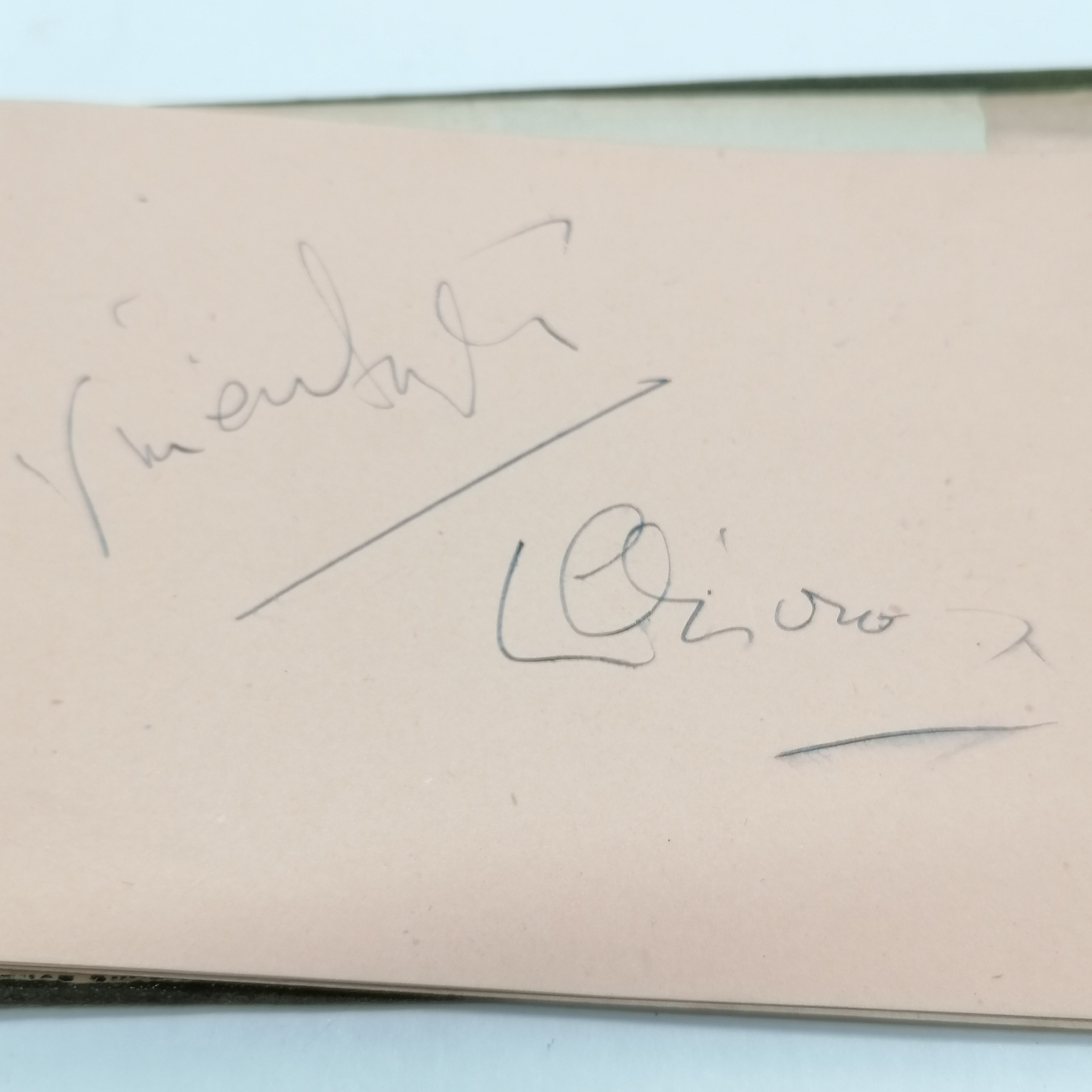 Vintage Autograph book with many signatures inc Peter Cushing, David Lean, Martha Raye, Gertrude - Image 2 of 33