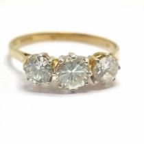 9ct hallmarked gold 3 stone CZ ring - size O & 1.9g total weight - SOLD ON BEHALF OF THE NEW