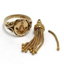 Masonic ring (size V) t/w unmarked gold tassel (3.6g)