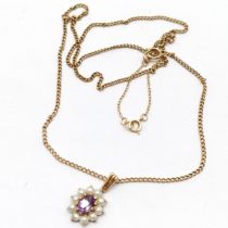 9ct hallmarked gold amethyst / pearl pendant on a 9ct marked gold 50cm chain - 4.8g total weight