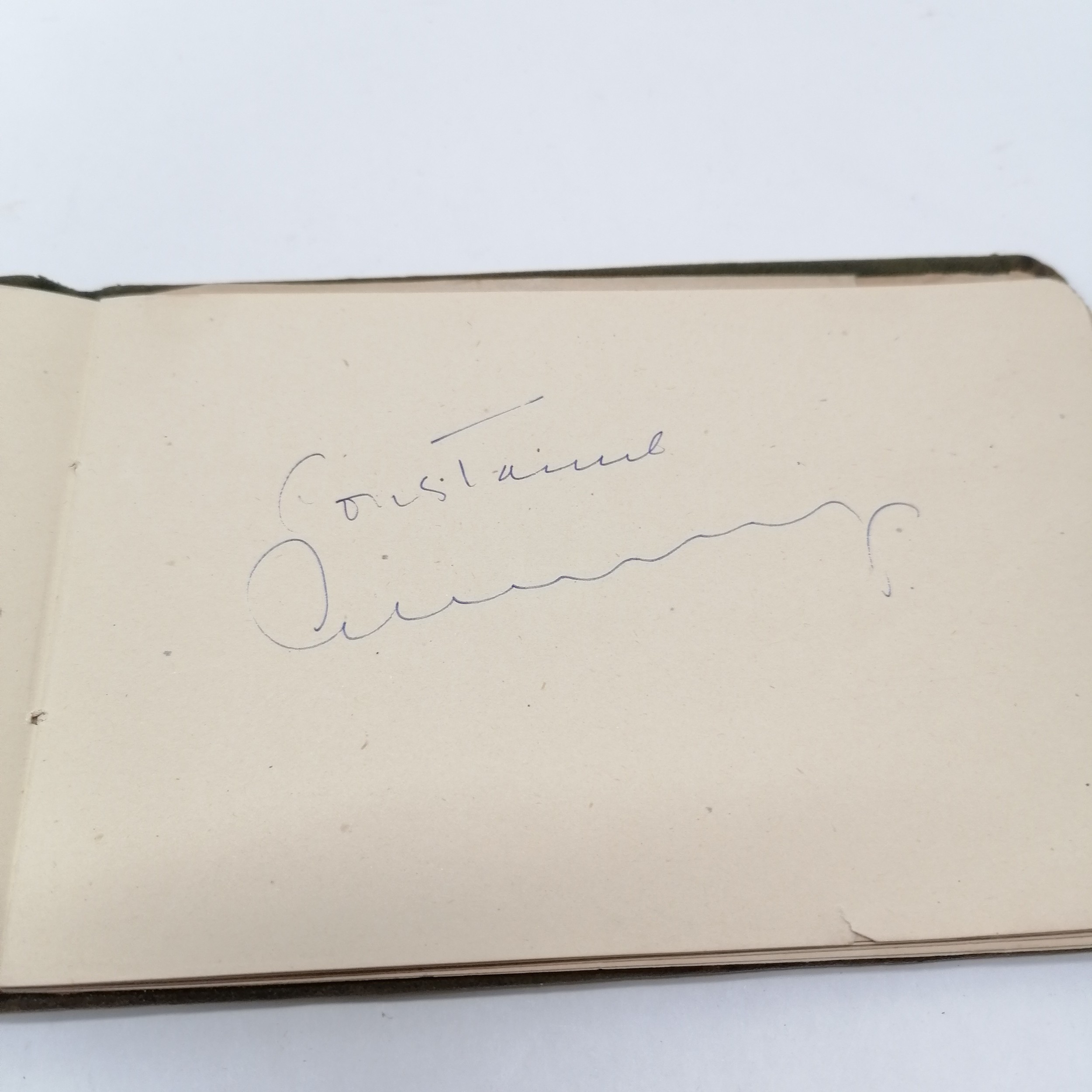 Vintage Autograph book with many signatures inc Peter Cushing, David Lean, Martha Raye, Gertrude - Image 14 of 33