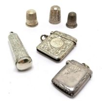 Qty of silver - 2 thimbles (largest by Charles Horner), 2 vesta cases & a cheroot holder (6cm) - all
