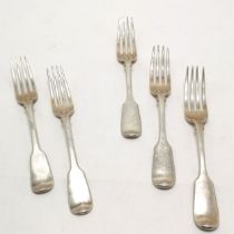 5 x silver forks (2 x 1830 by John, Henry & Charles Lias and 3 x 1848 by Elizabeth Eaton) - 17.5cm &