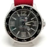 3H oceandiver deep pro automatic wristwatch - 52mm case and is in used condition & running BUT WE