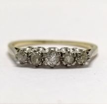 Antique unmarked 5 stone diamond ring - size O½ & 2g total weight