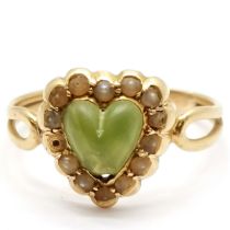 Antique unmarked gold ring with heart shaped green stone with pearl surround (missing 1 pearl) -