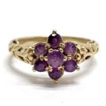 9ct hallmarked gold amethyst cluster ring (with keeper inside shank) - size R½ & 3.2g total weight -