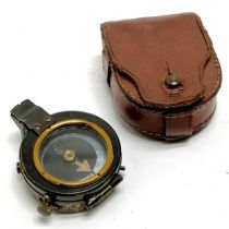 John Wardle London WWI 1917 compass no. 53265 in original leather pouch, compass 6cm diameter - in