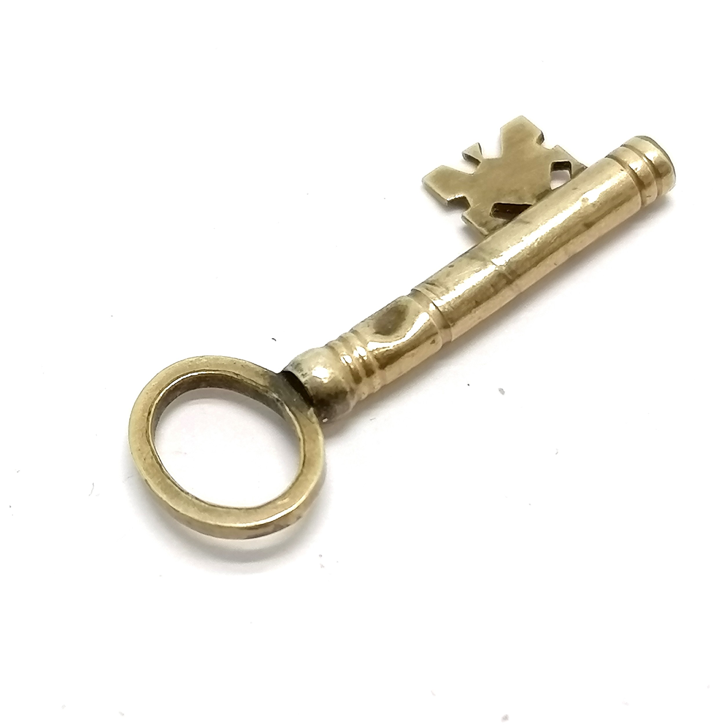 Antique novelty key shaped pocket watch key winder - 2.8cm and has a dent - Image 2 of 2
