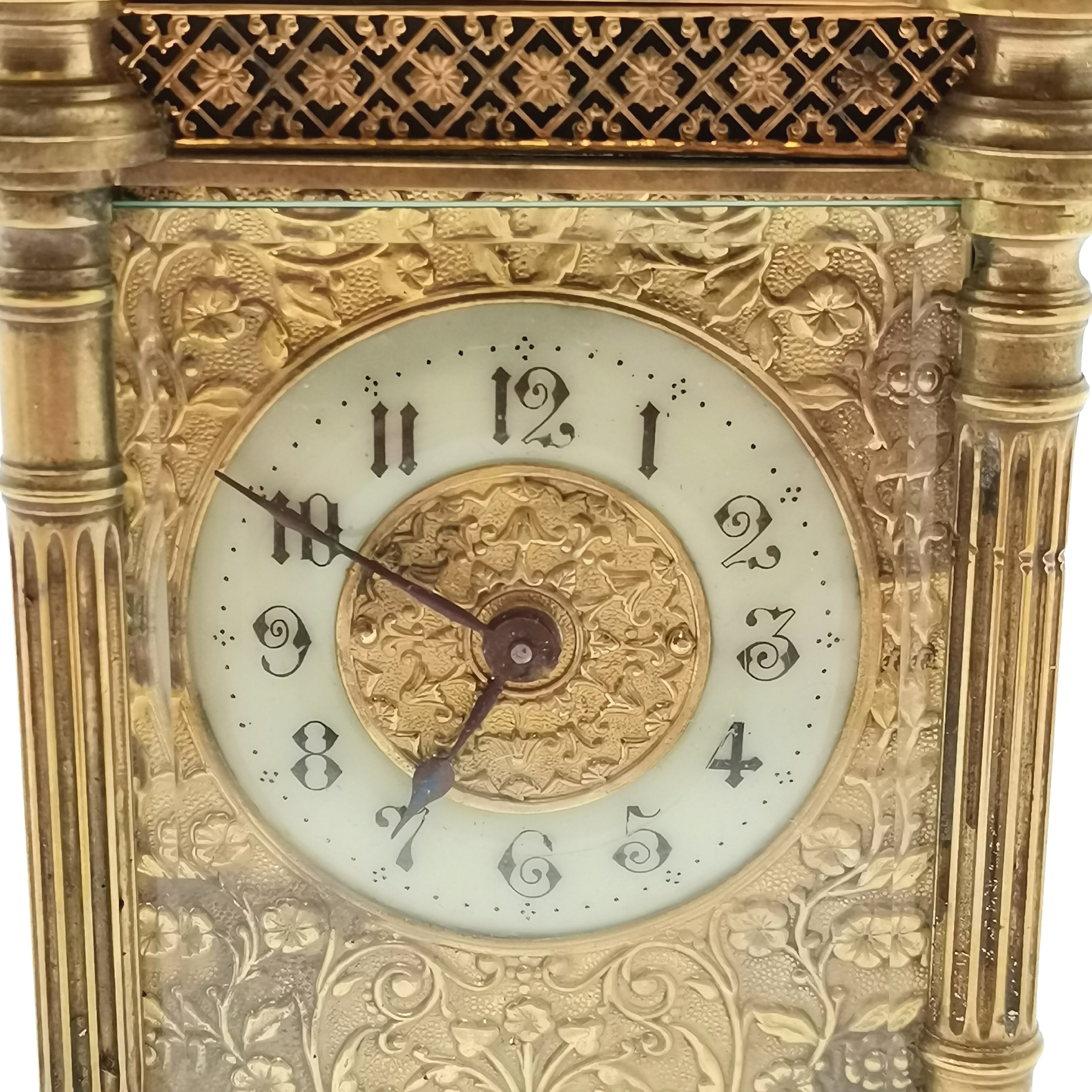 Antique brass cased carriage clock with fluted column detail - 13cm high & running at time of - Image 5 of 5