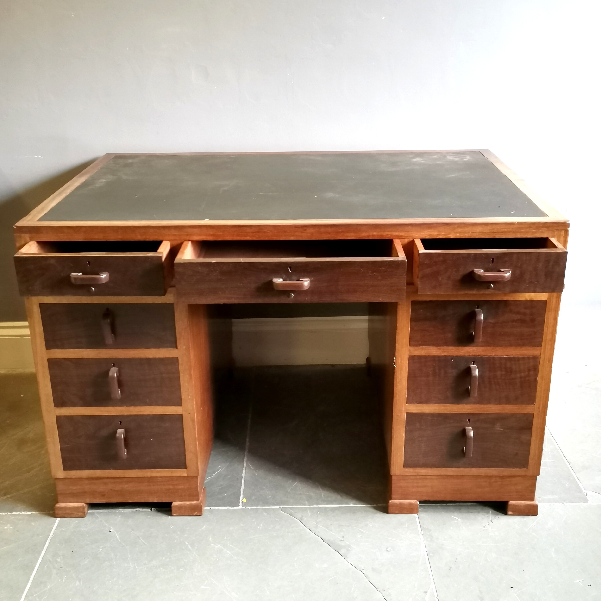 Art Deco Teak and hardwood desk with leather inset top, drawers stiff to open but in overall good - Image 5 of 5