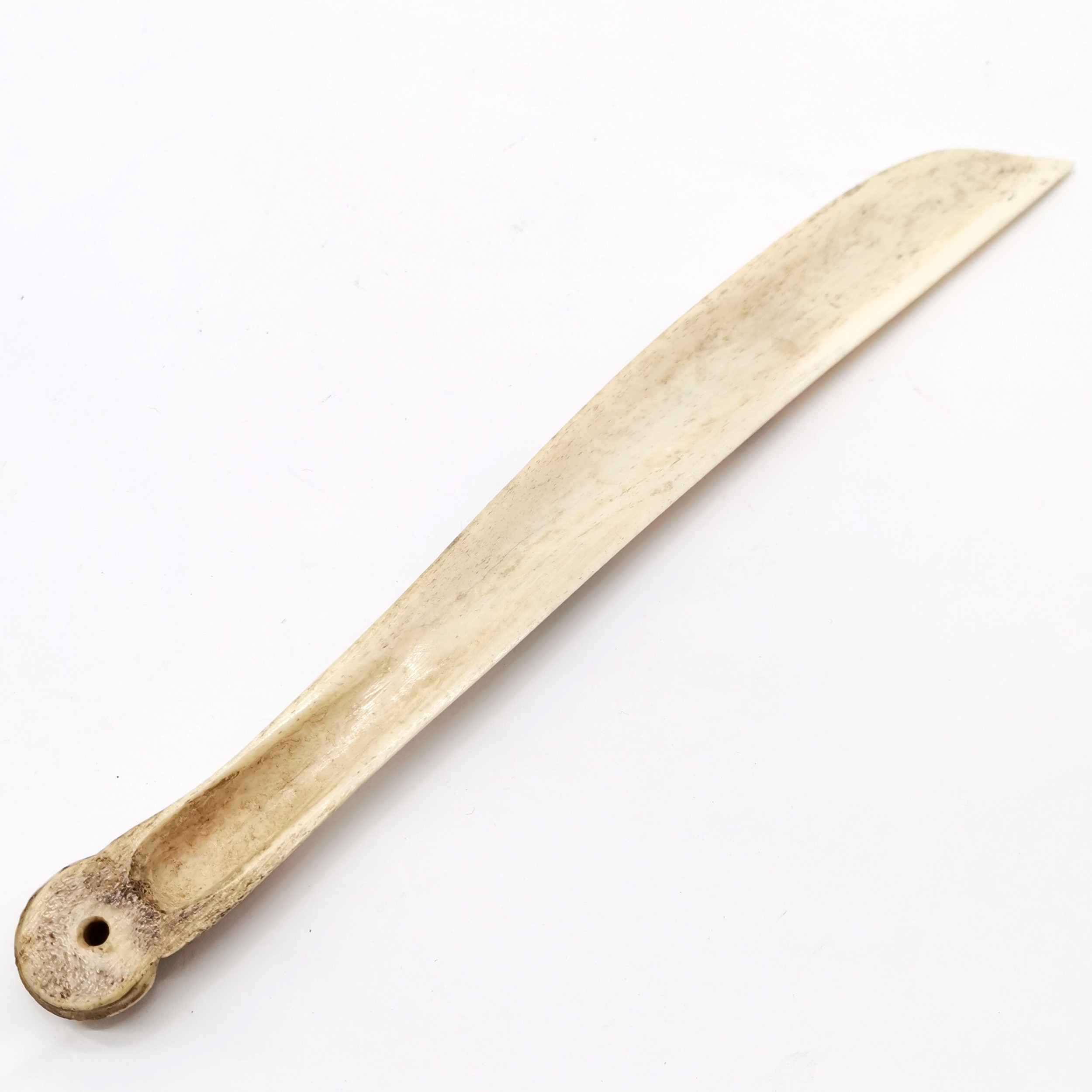 Inuit scrimshaw carved bone scraping knife with carabou & tent detail - 24cm long - Image 3 of 3