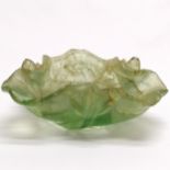 Hand carved Oriental Chinese fluorite brush wash in the shape of a lilypad - 9cm across & has slight