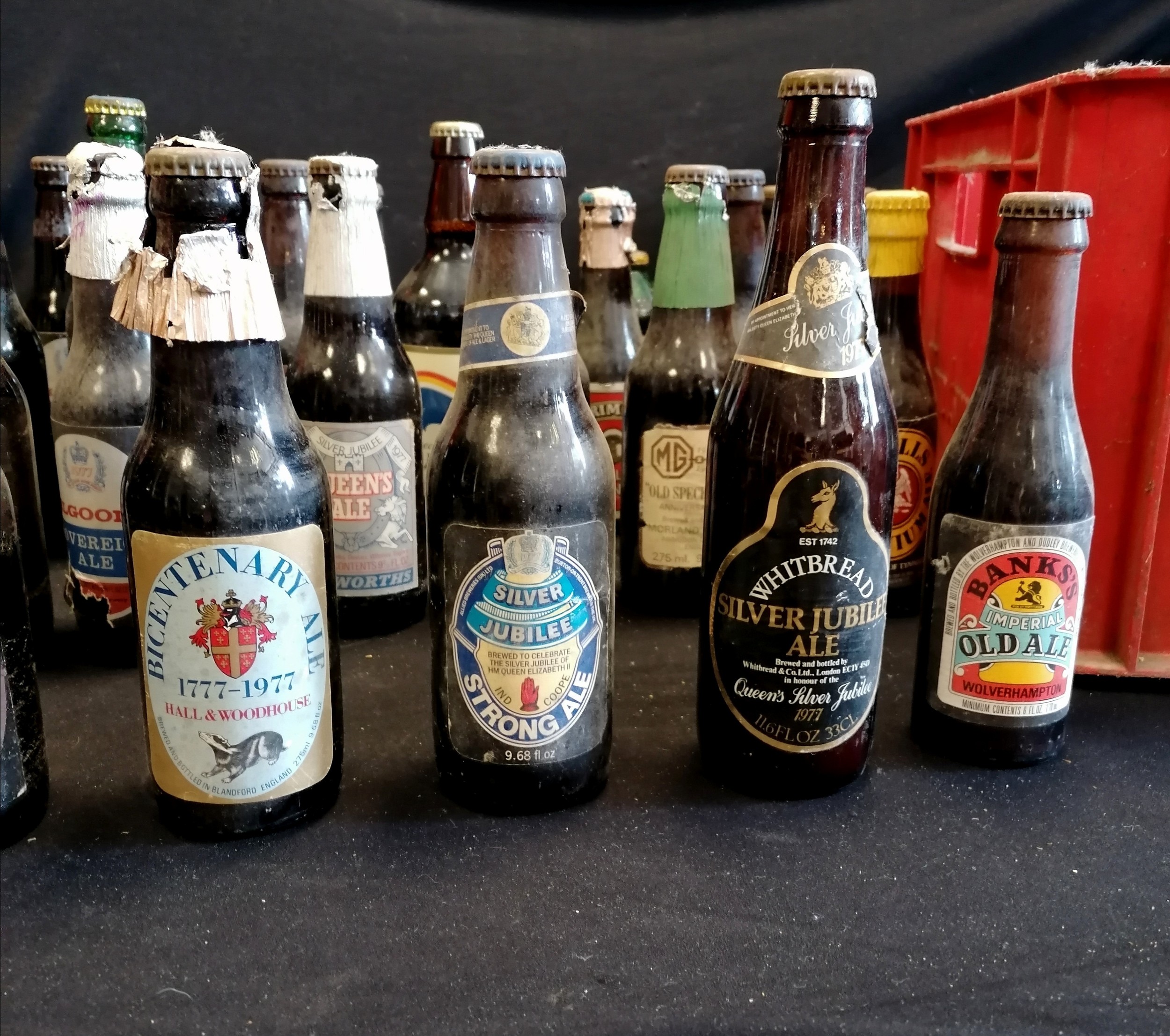 Collection of vintage collectable beers / ales inc Silver Jubilee courage, Indian coope, Hall and - Image 4 of 5