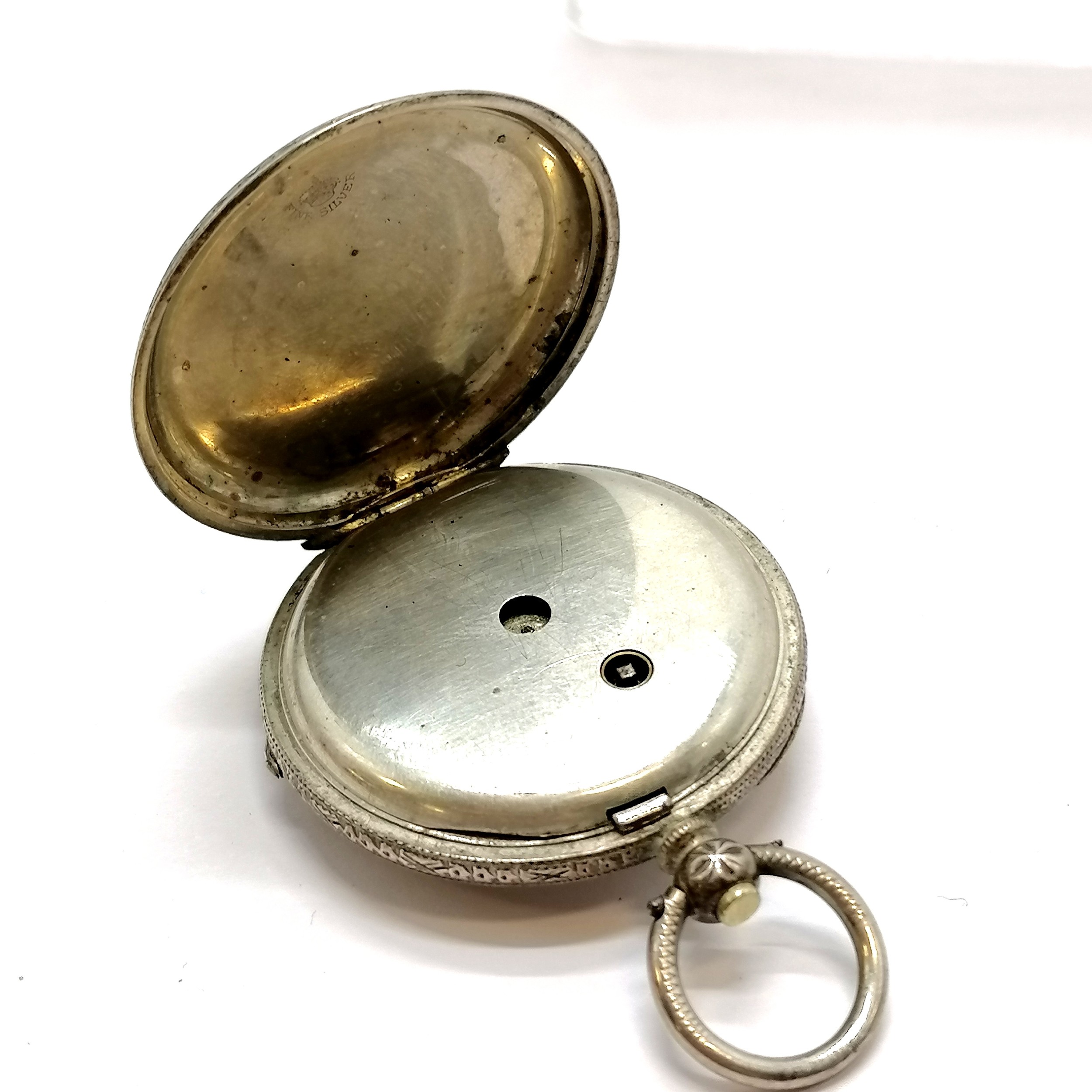 Antique silver cased fob watch with engraved detail - 34mm case & 35g total weight ~ for spares / - Image 3 of 4