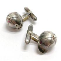 Pair of novelty silver jockey cap cufflinks by GHD - 13g