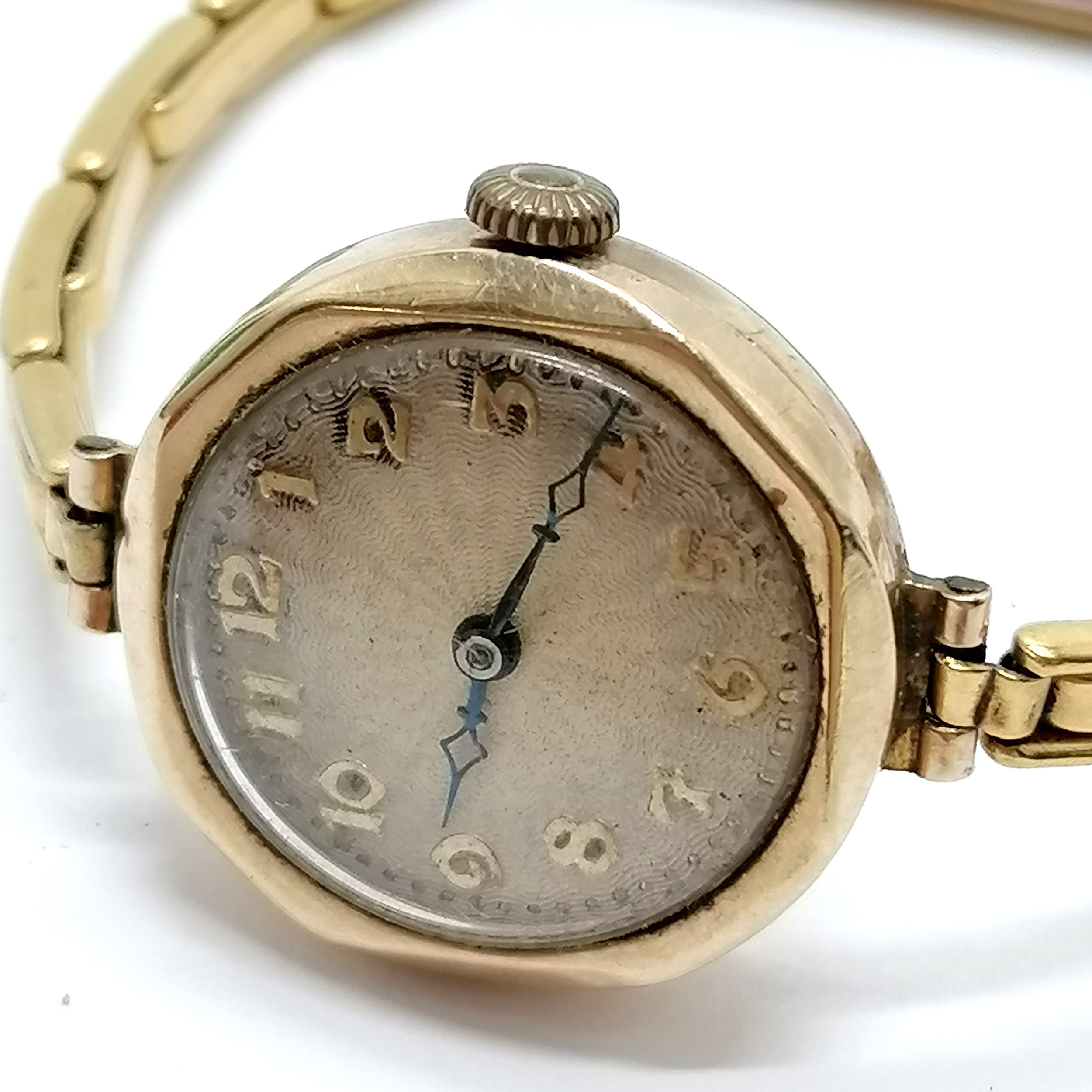 Vintage 9ct gold cased manual wind wristwatch (24mm case) on a gold plated sprung bracelet - total - Image 2 of 4