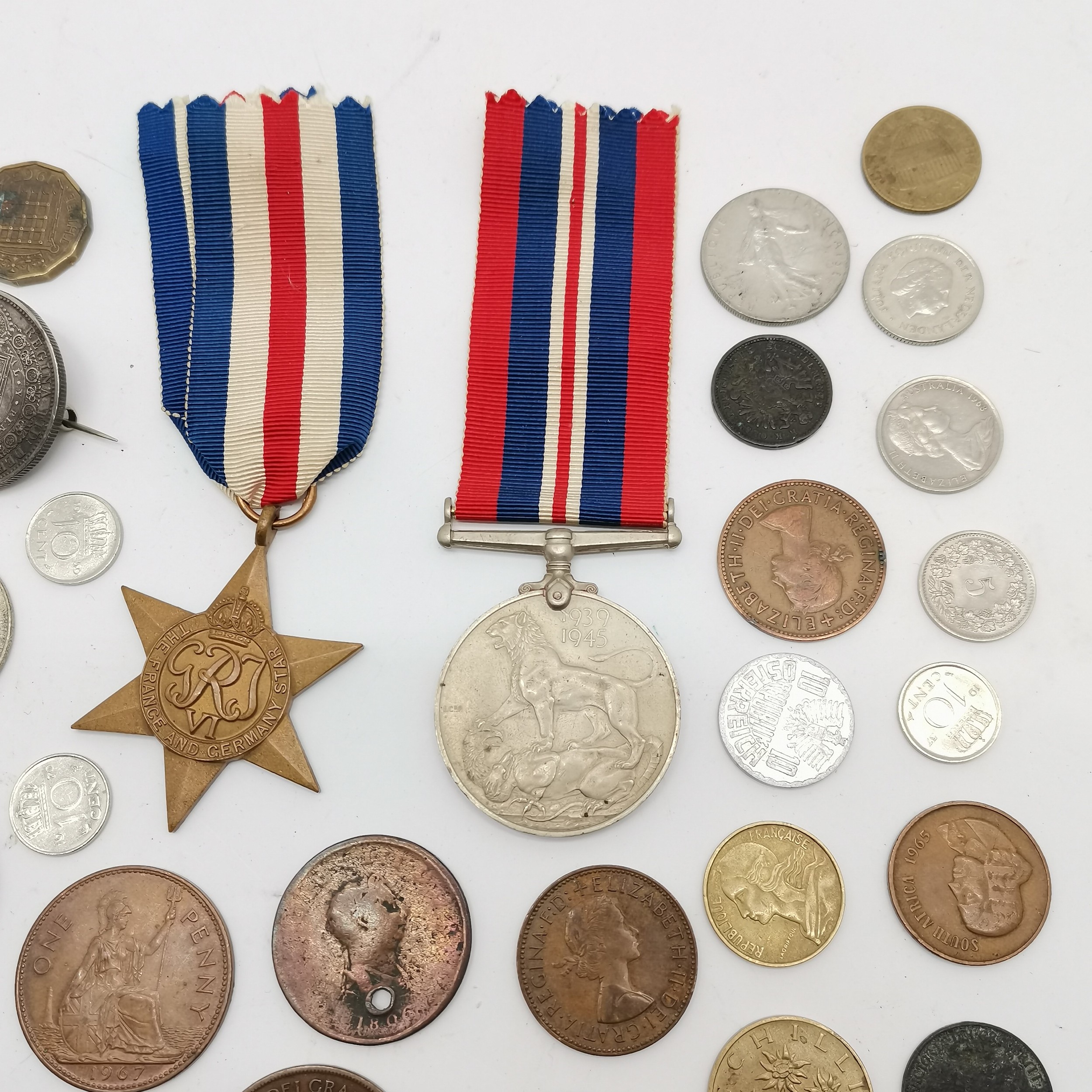 WWII France and Germany star medal, war medal, RAF sweetheart brooch etc t/w qty of coins inc 1889 - Image 3 of 6