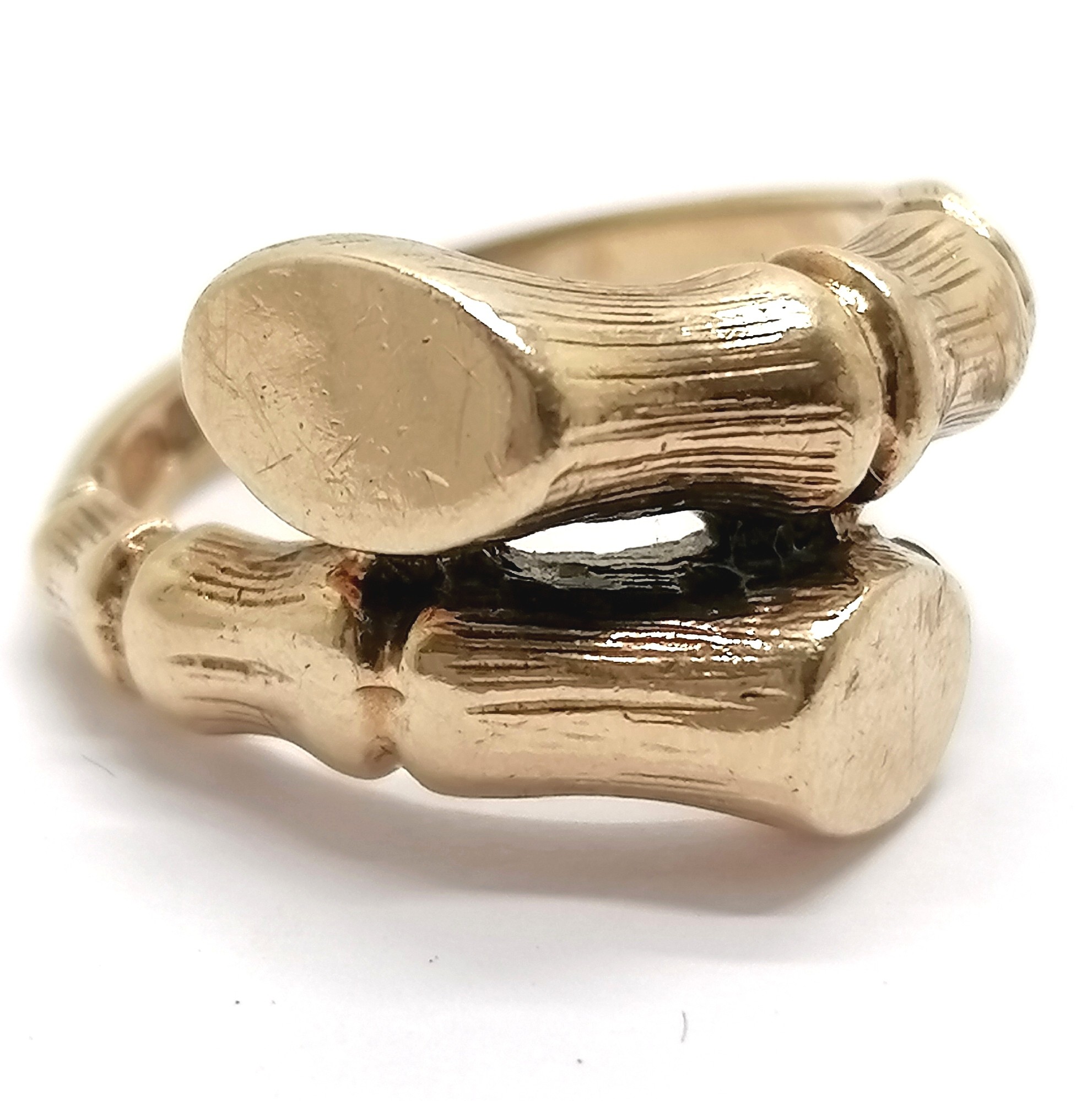 9ct hallmarked gold bamboo design twist ring by C P S Jewellery Co Ltd - size N½ & 4.3g - Image 3 of 3