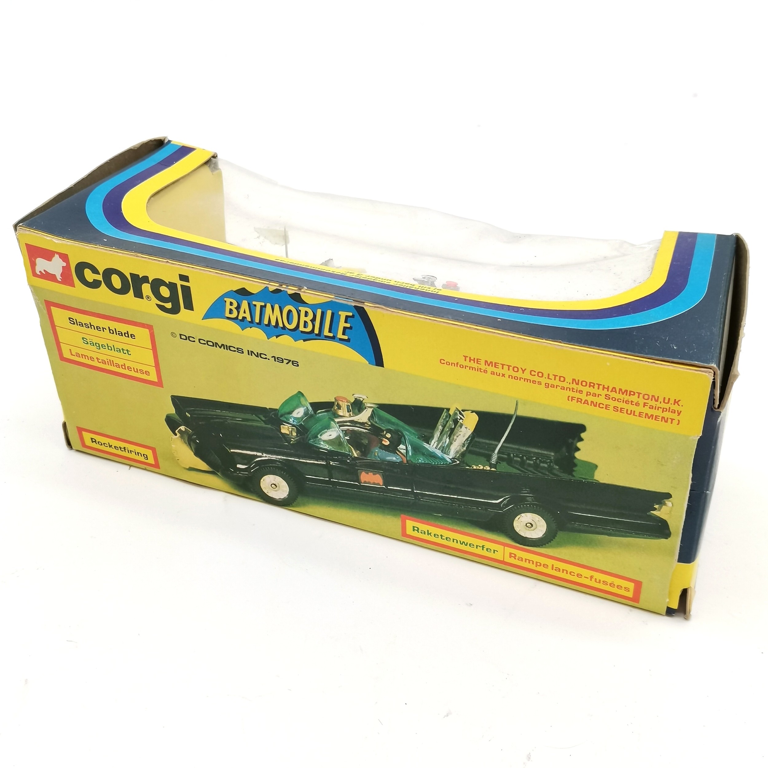 Vintage 1976 Corgi 267 Batmobile in original box with both figurines - Batmobile in very good - Image 6 of 7