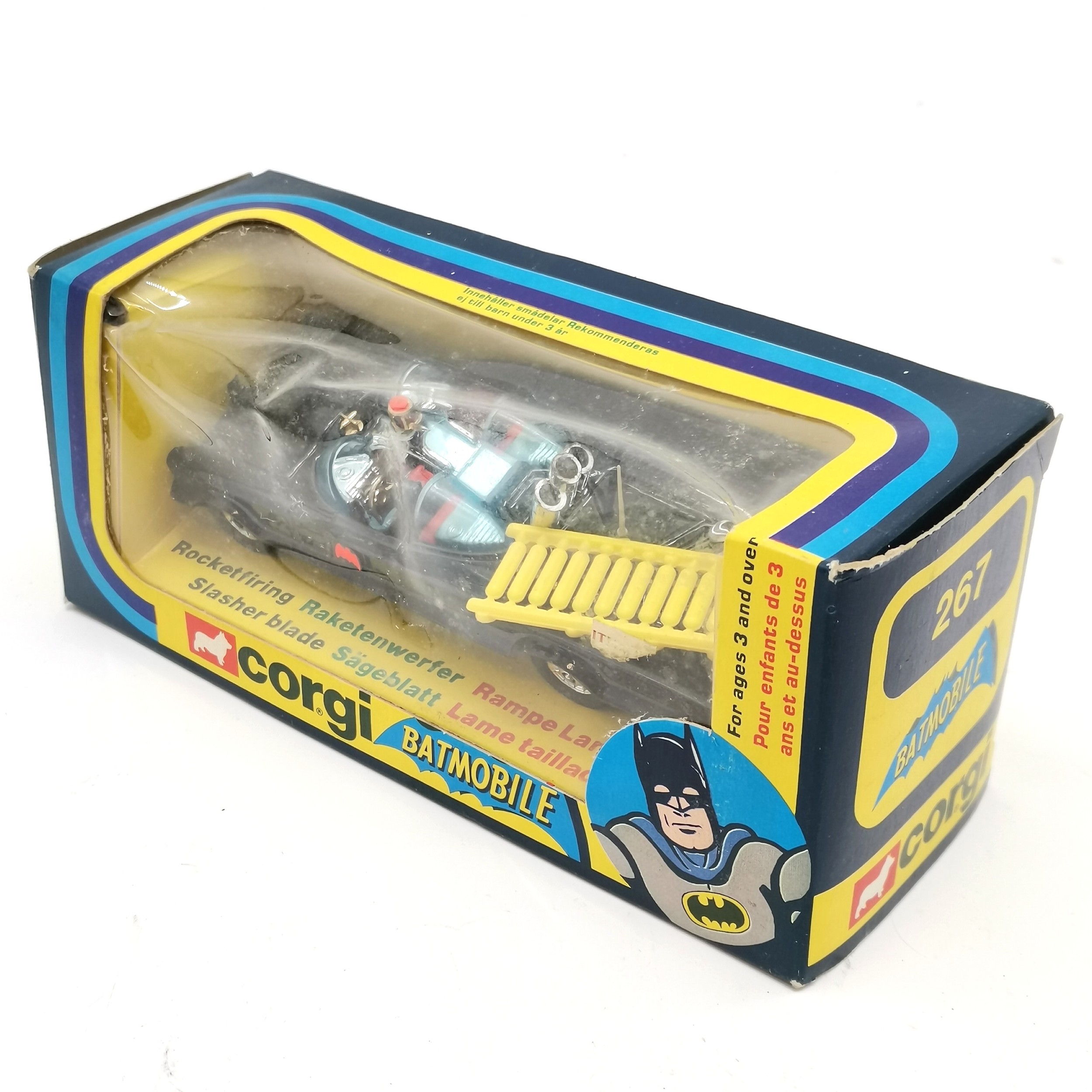 Vintage 1976 Corgi 267 Batmobile in original box with both figurines - Batmobile in very good - Image 7 of 7