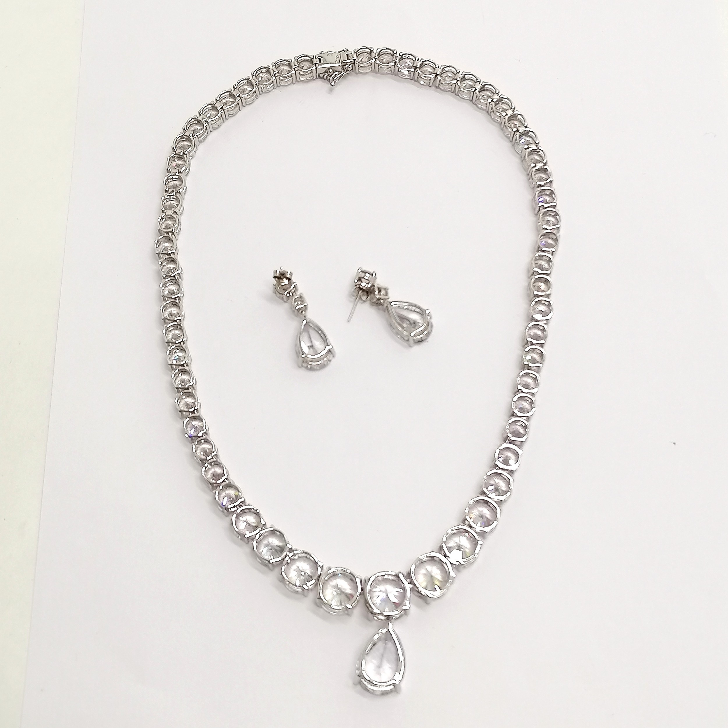 Silver hallmarked white stone / crystal necklace (47cm) with pendant drop and matching earrings (3cm - Image 2 of 4