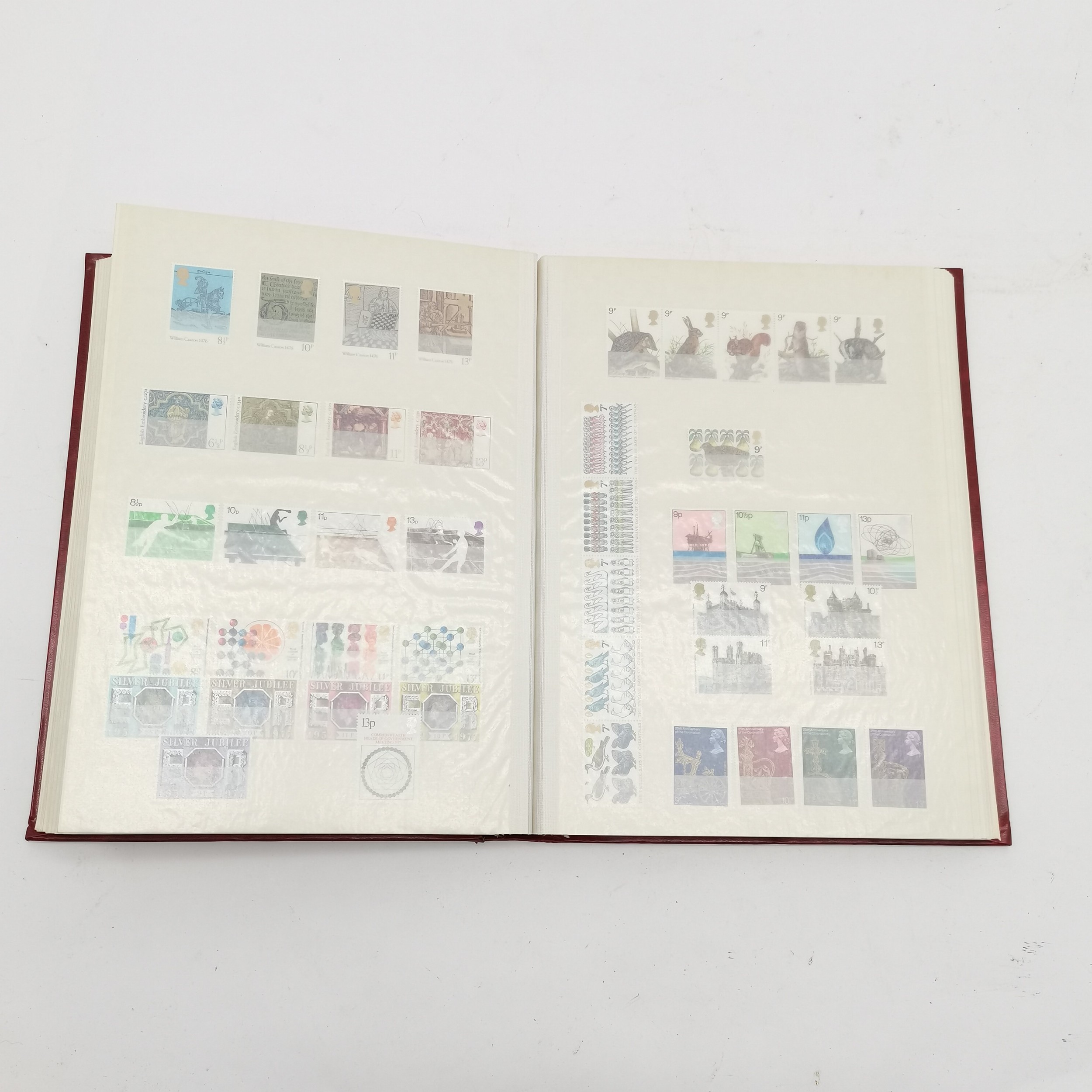 GB mint stamp collection in red King stockbook with sets up to 1981 inc castles etc - Image 3 of 16