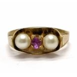 8ct marked gold amethyst & pearl set ring - size N & 2.4g total weight - SOLD ON BEHALF OF THE NEW