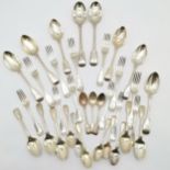1854 Silver flatware by Chawner & Co (George William Adams) fiddle and thread pattern comprising x35