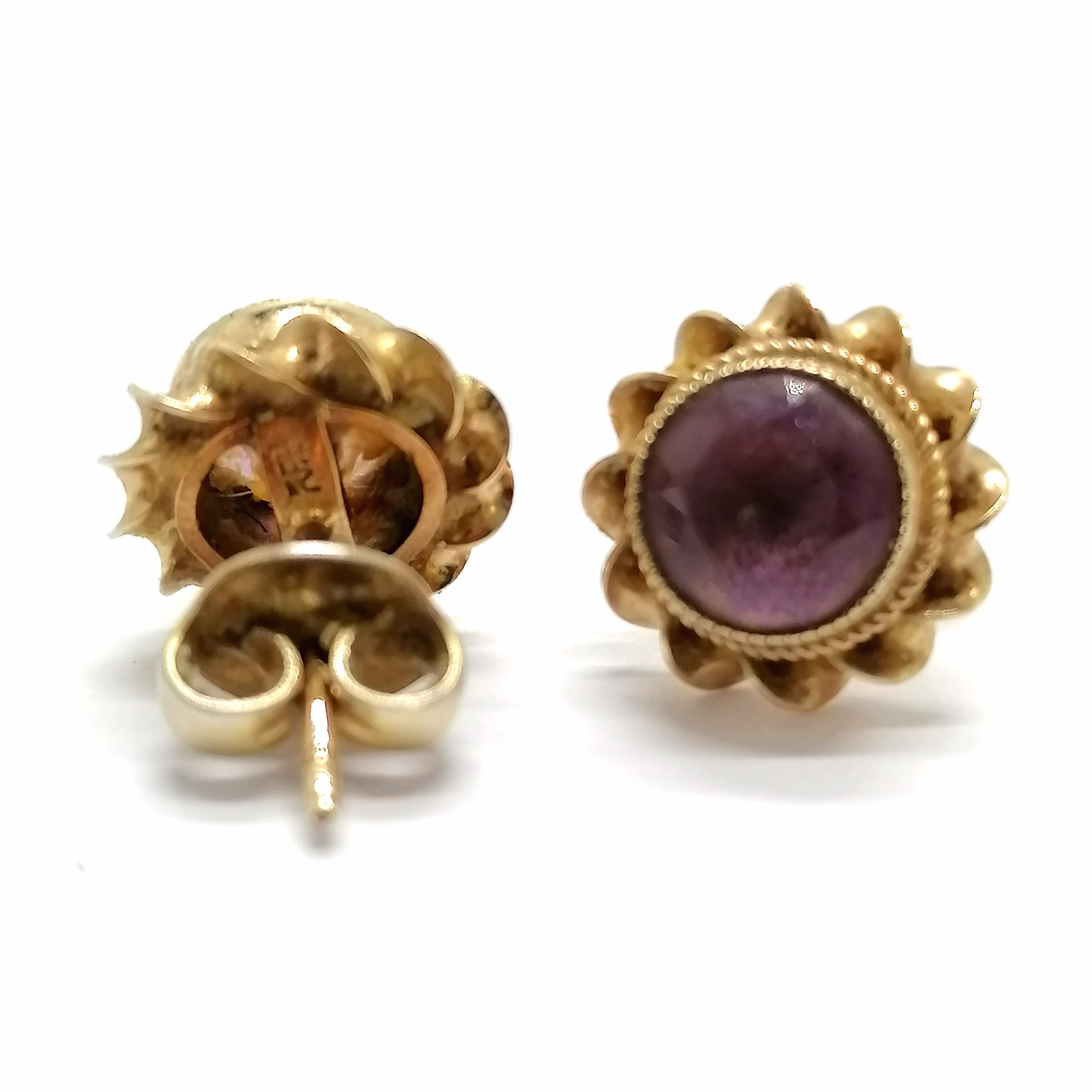 Pair of 9ct hallmarked gold amethyst stone set earrings - 2.2g total weight - SOLD ON BEHALF OF - Image 2 of 2