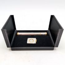 Boxed presentation silver plated large cigar shute with gold plated detail (17cm) with stainless