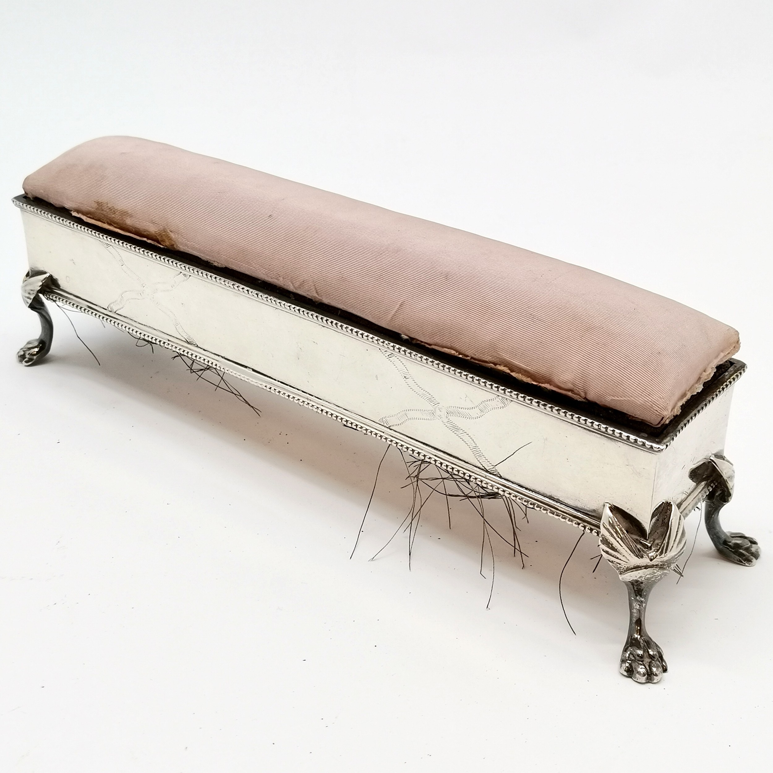 Unusual antique silver plated jewellery box on 4 paw legs with original fabric interior - 26.5cm x - Image 4 of 5