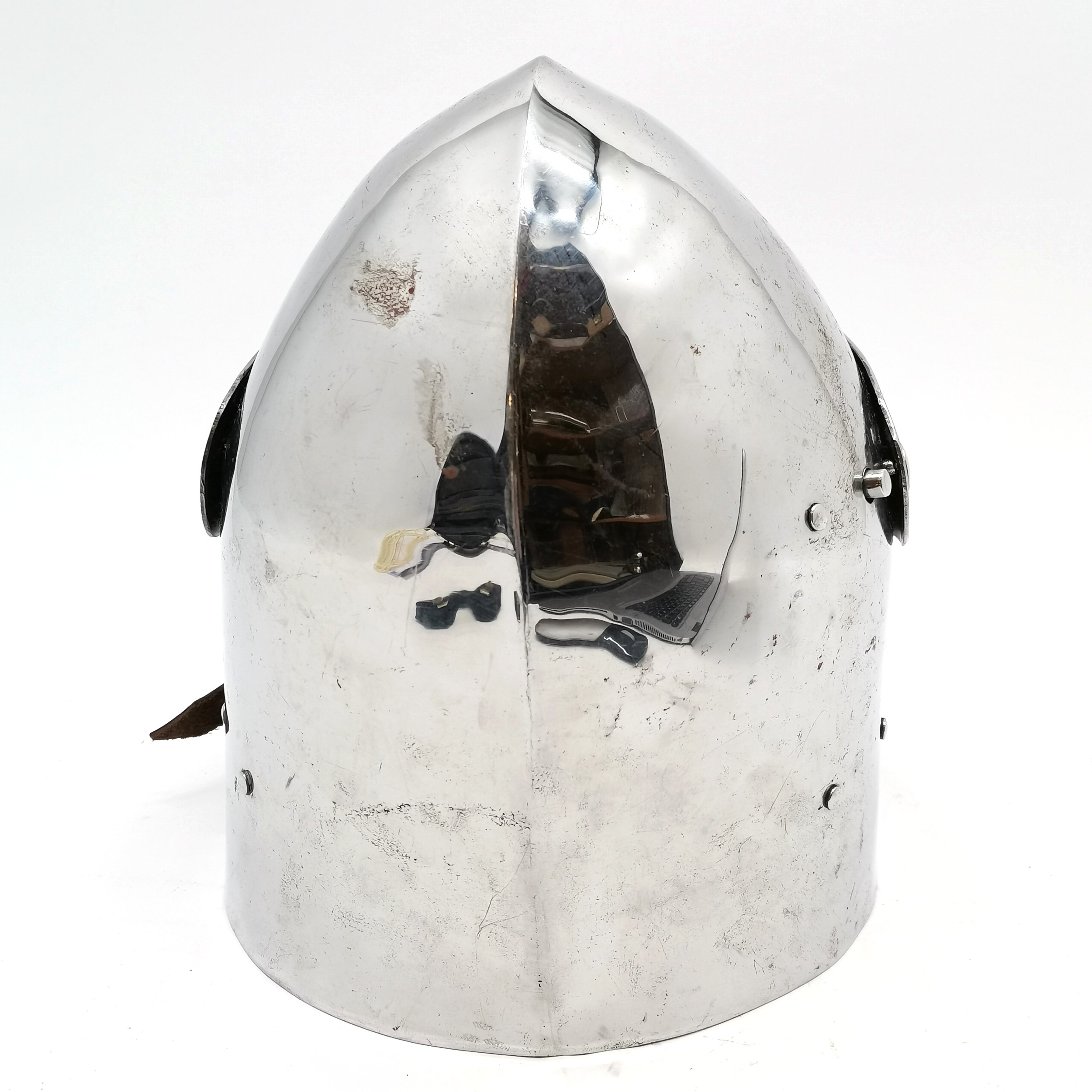 15th Century visored bascinet re-enactment armour helmet, 2.5mm steel, leather straps - 28cm - Image 4 of 5