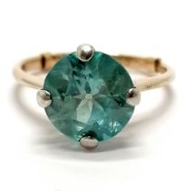 Antique unmarked gold blue topaz solitaire ring - size M½ (with keeper) & 2.9g total weight