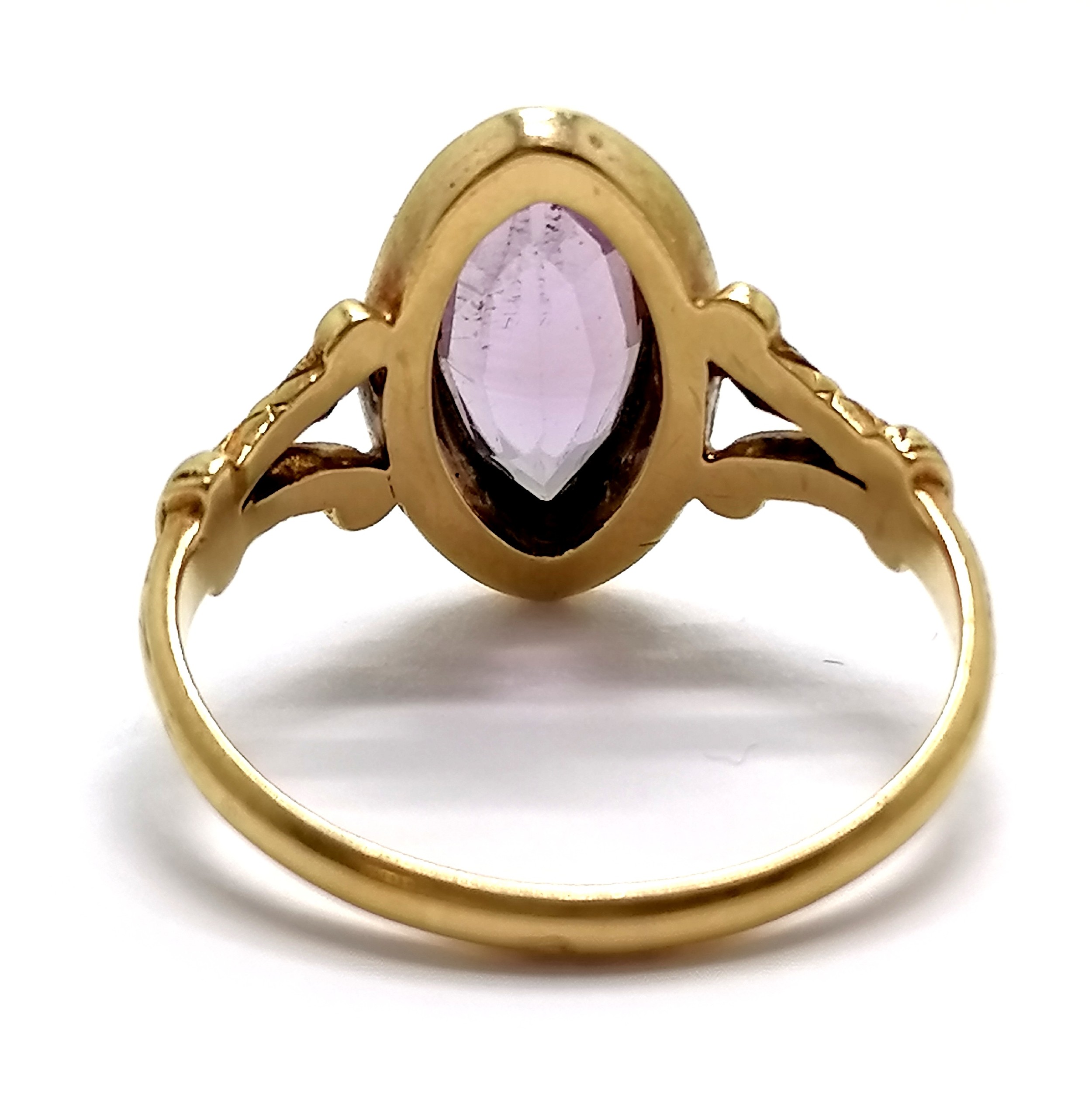 Antique continental marked 18ct marked gold ring set with amethyst & pearls (a/f) - size P & 3.2g - Image 2 of 2