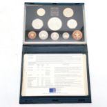 1997 UK proof coin collection - 10 coins 1p to £5 ~ case has signs of wear