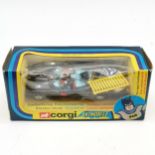 Vintage 1976 Corgi 267 Batmobile in original box with both figurines - Batmobile in very good