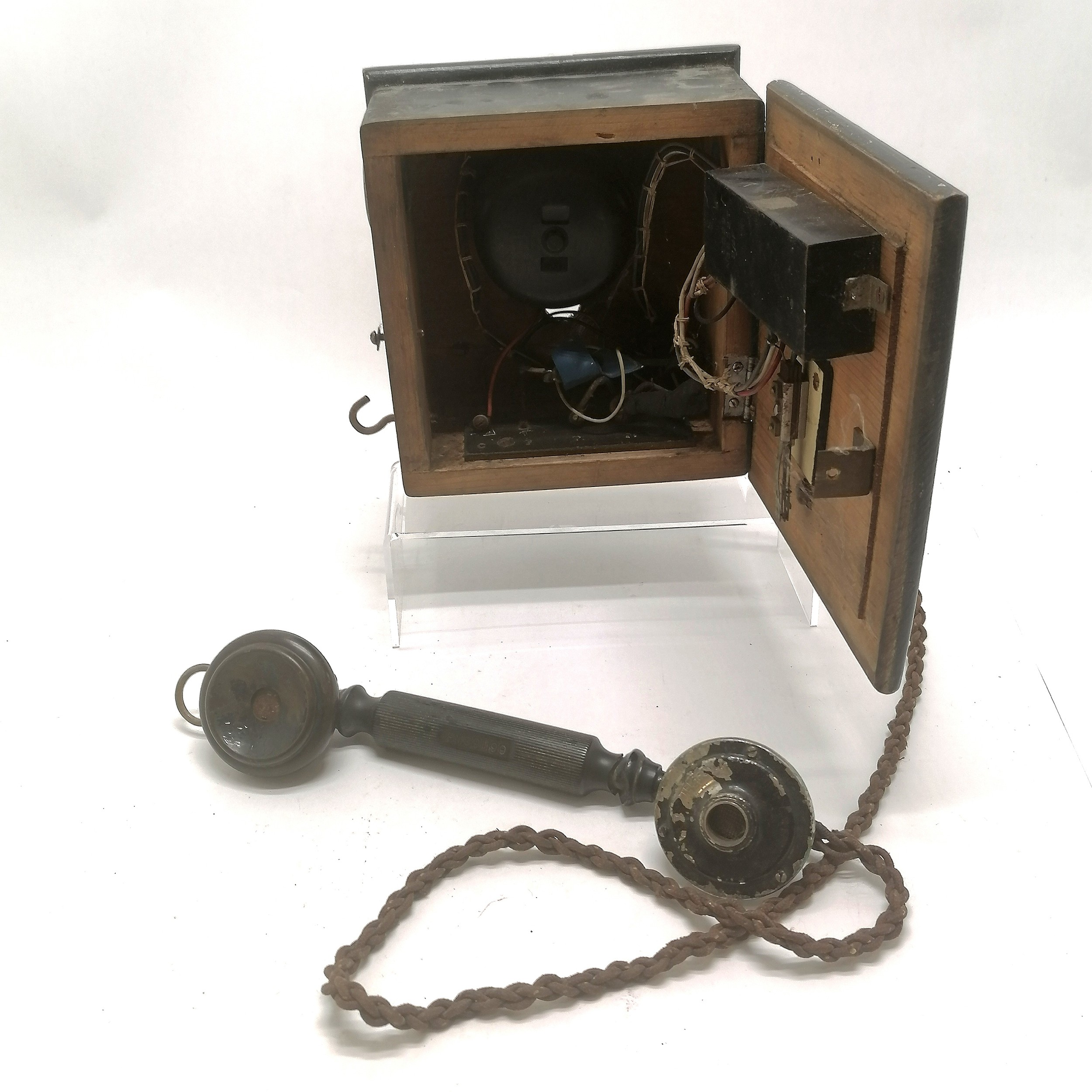 Electric Signals Ltd, Sydney railway telephone with morse code button to front - receiver length - Image 2 of 5