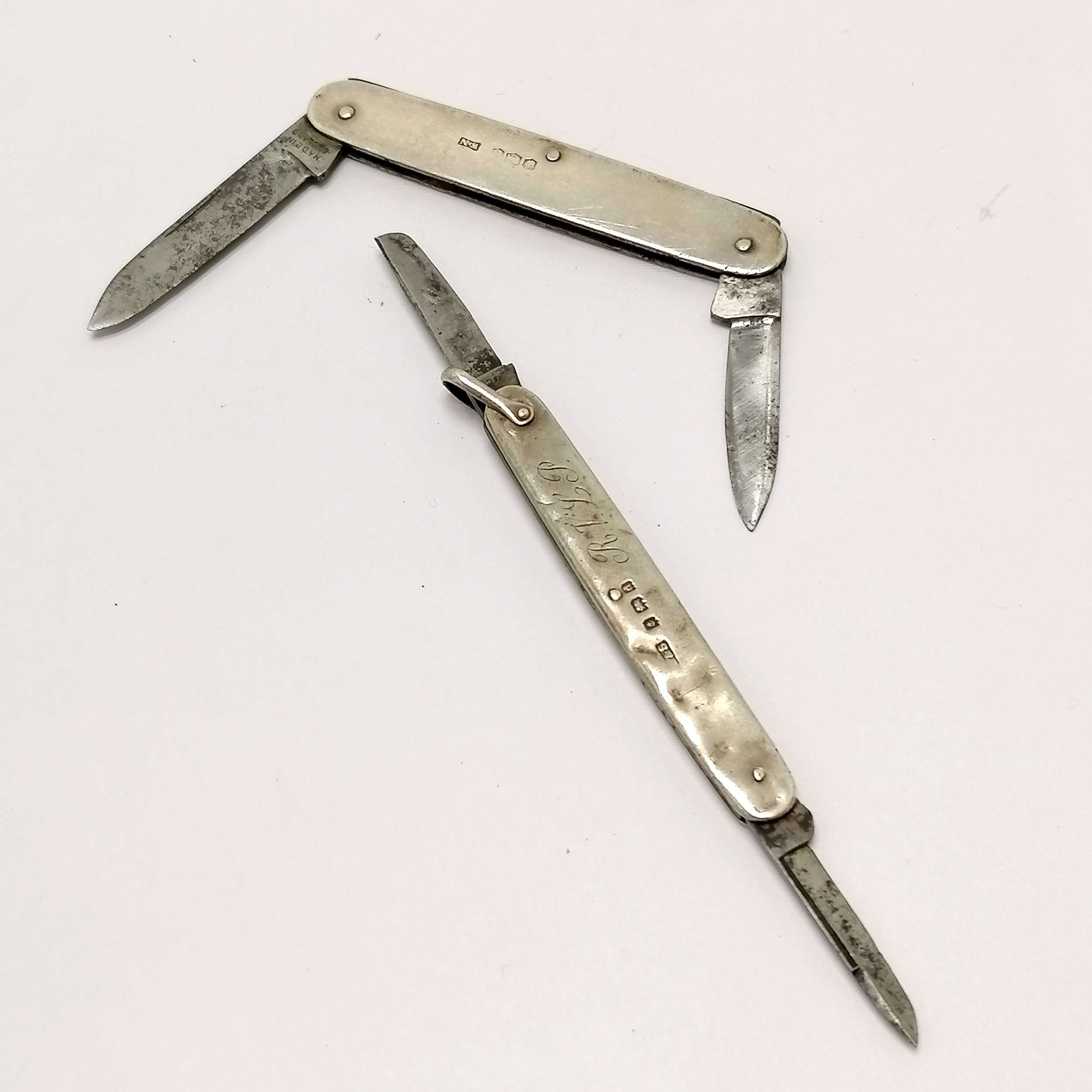 2 x silver hallmarked penknives - smallest 1 blade a/f and opened out length 13.5cm ~ both have - Image 2 of 2